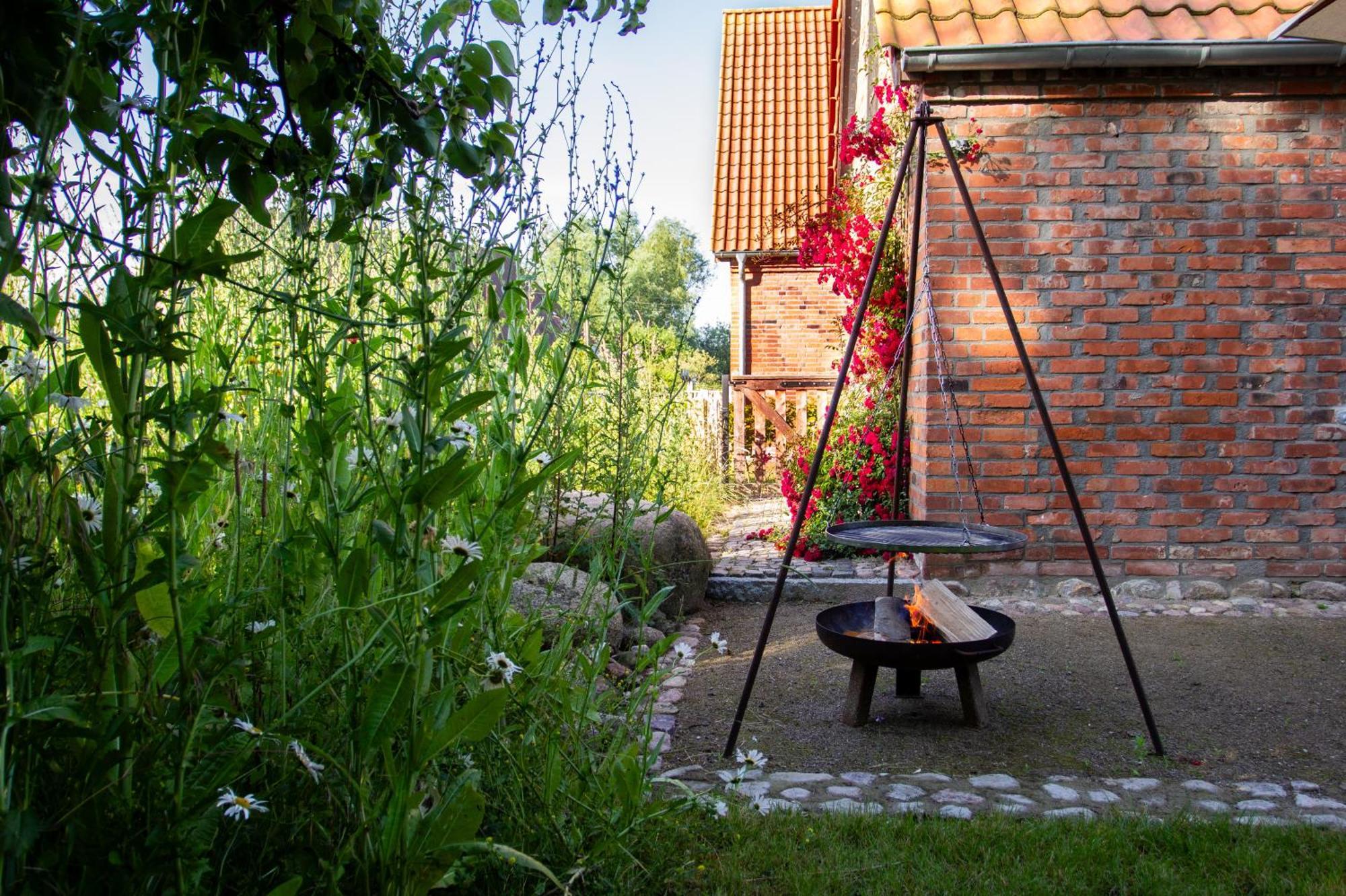 Kloster Tempzin Idyllisches Landhaus, Garten & Kamin, Fuer Paare 빌라 외부 사진